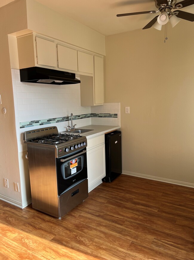 Studio - Villa Serena Apartments