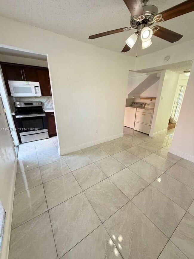 Photo - 2462 NW 52nd Ave Unit 2462