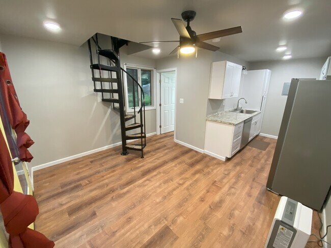 Photo - 1120 Eagle View Dr Unit A