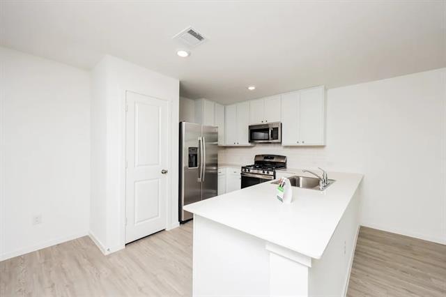 Photo - 2810 Silent Wy