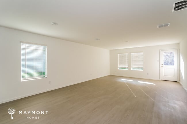 Photo - 3061 Titan Spgs Dr