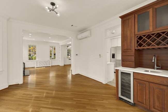 Photo - 4115 38th St NW