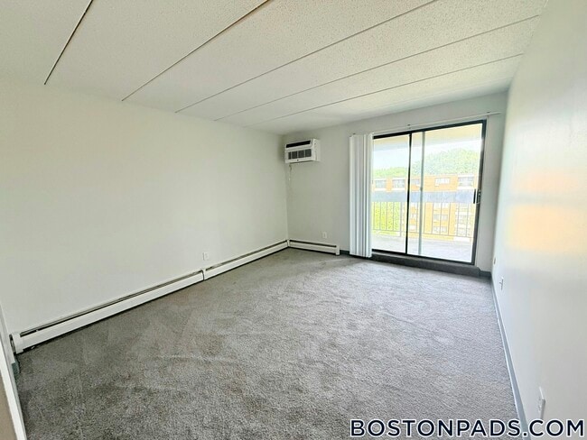 Photo - 30 -50 Oak St Unit 609