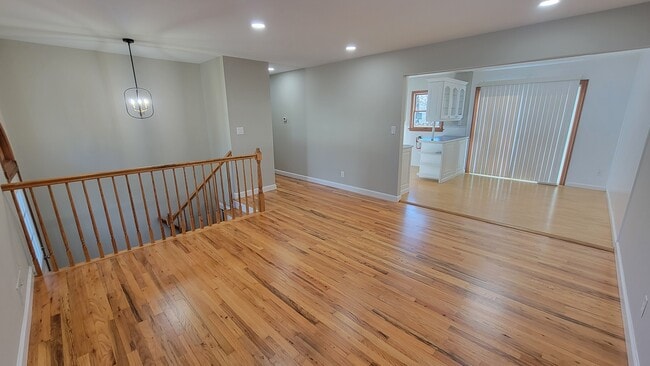 Photo - 23 Princeton Dr