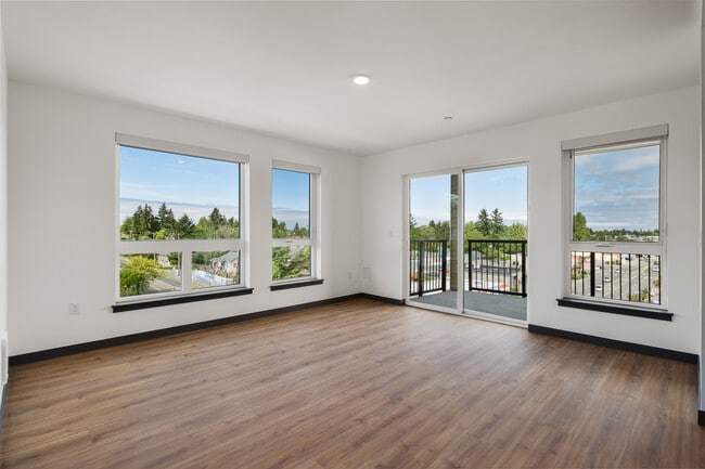 Photo - Elevation 16