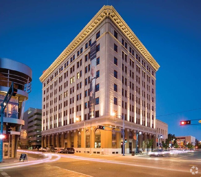 Photo - Sunrise Bank