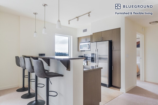 Photo - 10301 NE 10th St Unidad FL11-ID945