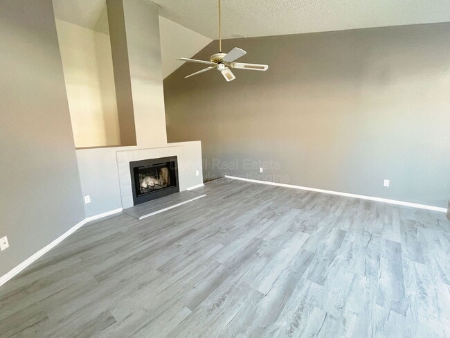 Photo - 2875 W Highland St