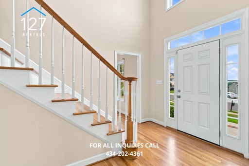 Photo - Comfortable & Stunning 4-Bedroom House in Prime Forest Location!