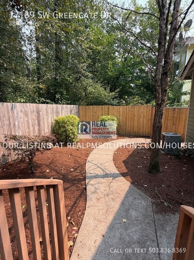 Photo - 17189 SW Greengate Dr