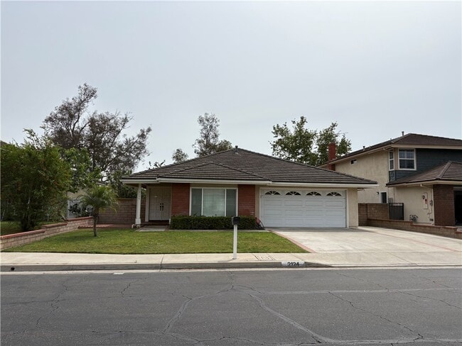 Building Photo - 2124 Winterwood Dr