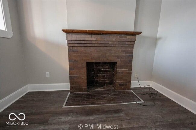 Photo - 874 Virginia Ave Unit B