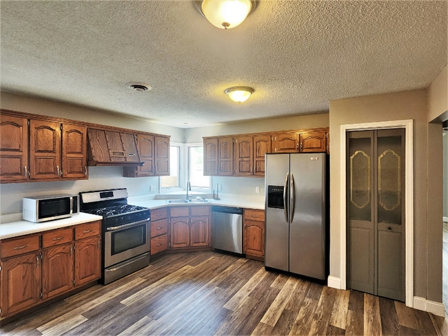 Photo - 312 E Adams St