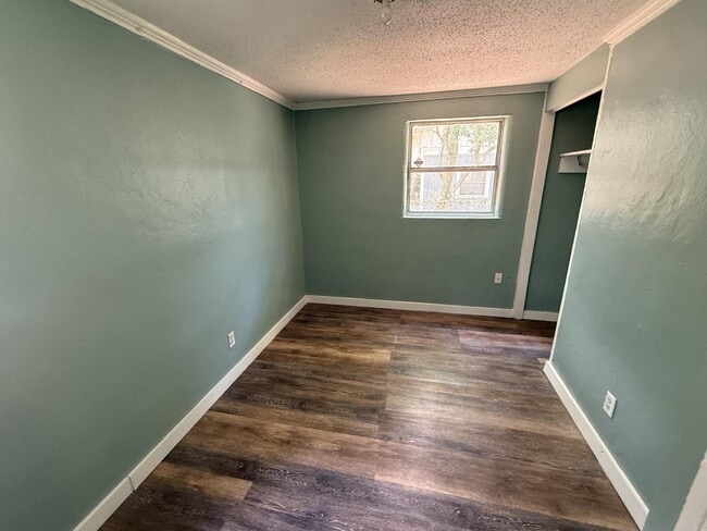 Photo - 10607 Ithaca Dr