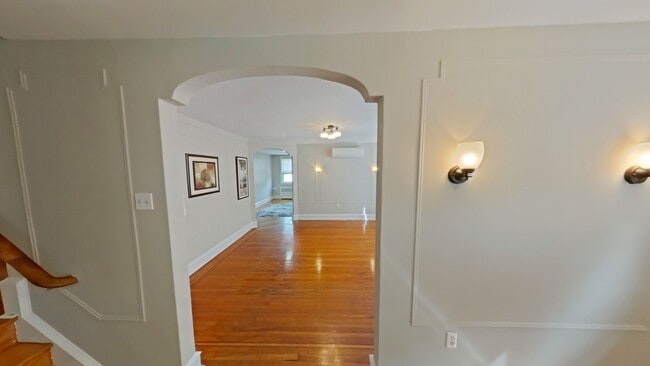 Photo - 1905 W Olney Ave