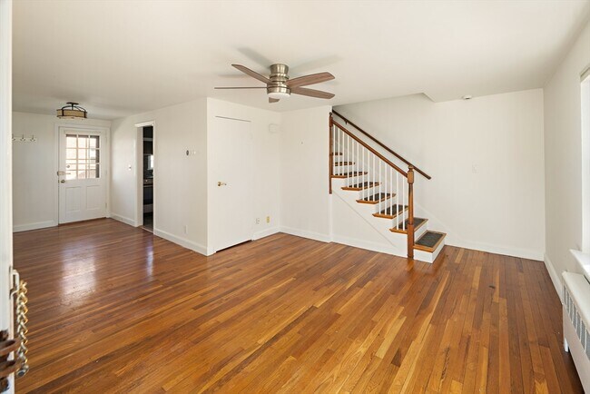 Photo - 39 Charlesbank Rd