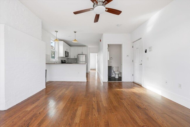 Photo - 76 Bowers St Unit 3