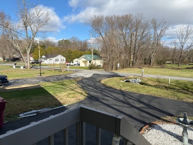 Photo - Beautiful Home behind ETSU and 5 minute drive to VAMC