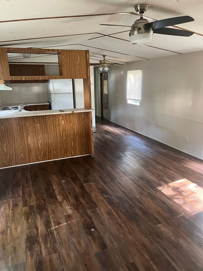 Photo - 4477 Lee Rd 137