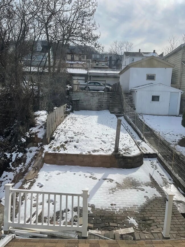 Photo - 1108 E 3rd St