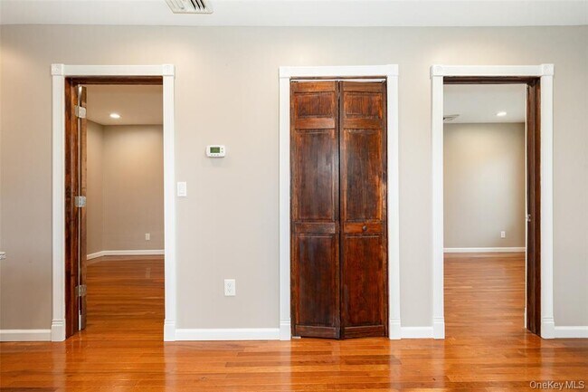 Photo - 204 Mill St Unit 1