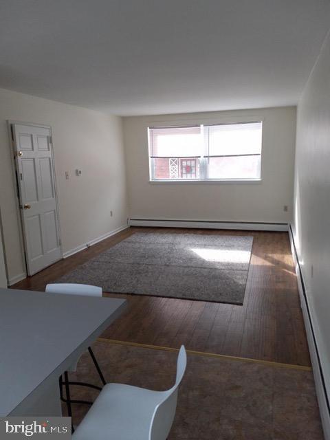 Photo - 901 E Pleasant Ave Apartamento