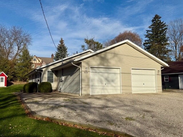 Photo - 834 Ellis Ave Unit 834 Ellis Ave