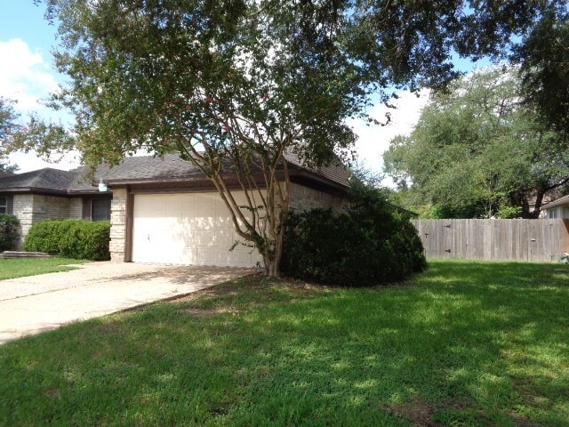 Photo - 6611 Grove Field Ln