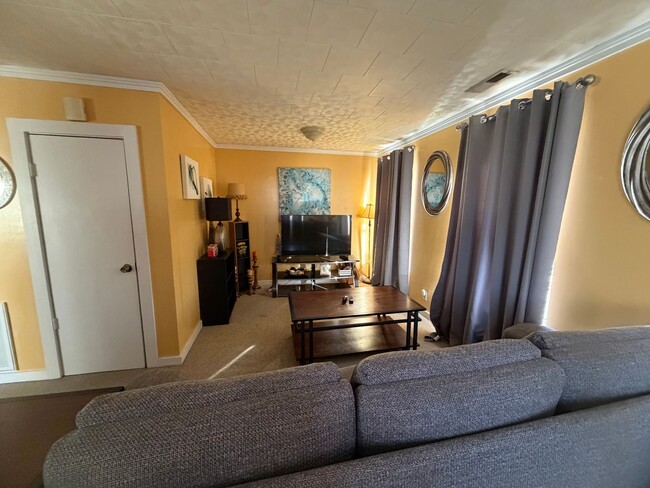 Photo - 602 N 6th St Unit 602 1/2 N 6th