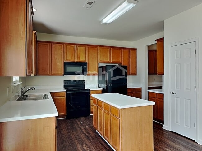 Photo - 8507 Four Sisters Ln