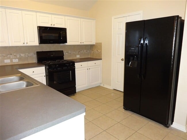 Photo - 4719 Brazos Point Ln