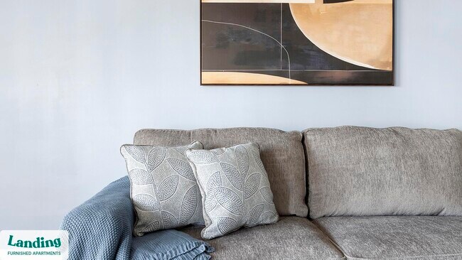 Photo - 100 Crossing Blvd Unidad 909.1411984