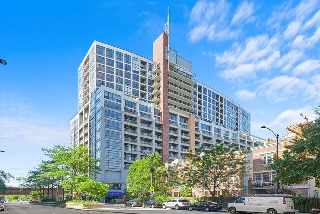 Building Photo - 1530 S State St Unit 15Q Rental