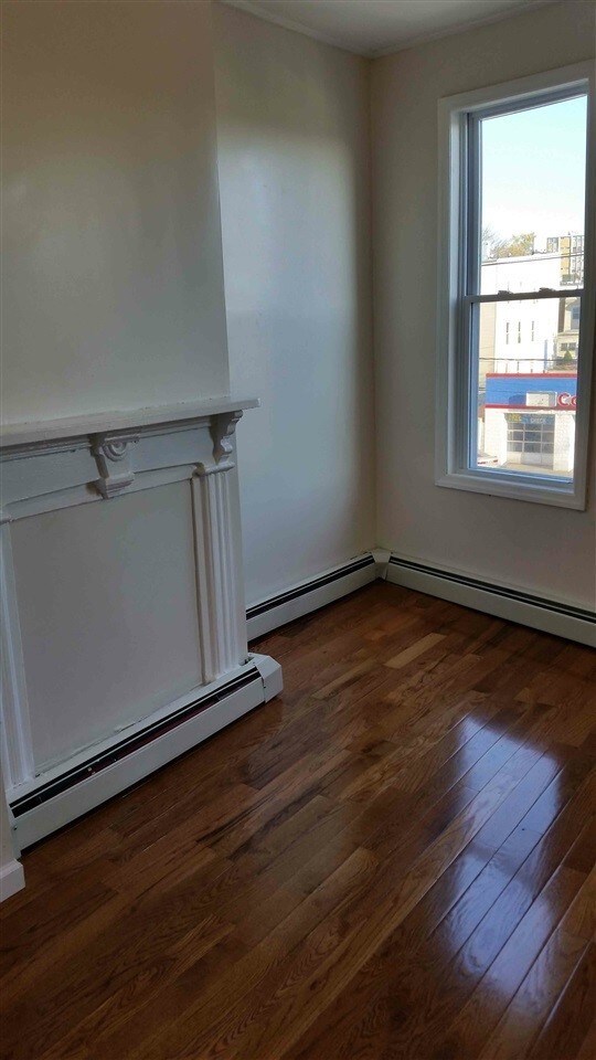 Photo - 6101 John F. Kennedy Blvd Unit 3