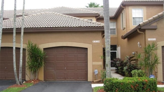 Building Photo - 1348 Veracruz Ln
