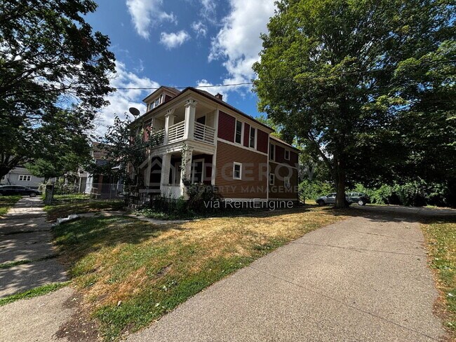 Photo - 1063 Quarry Ave NW Unit 1