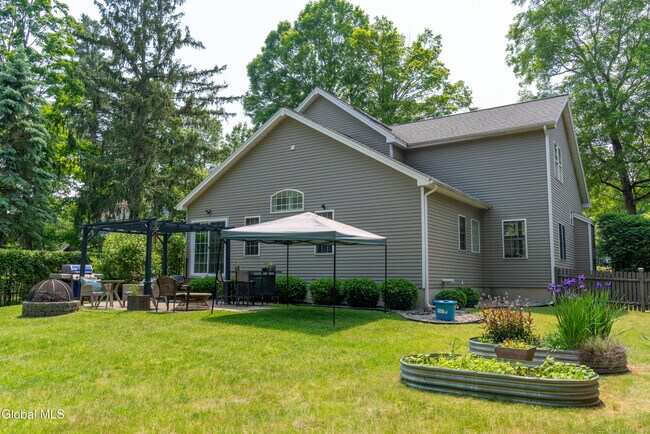 Photo - 2 Horizon Dr