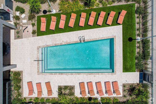 Piscina de lujo - Residences on First