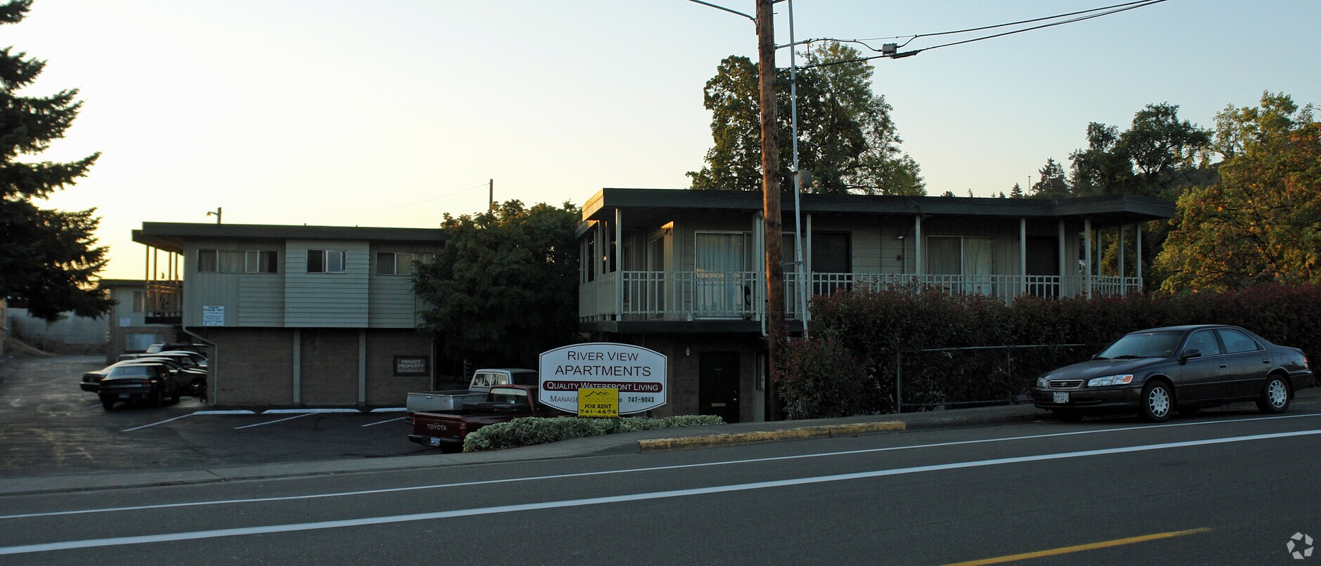 Riverview Apartments - Riverview Apartments