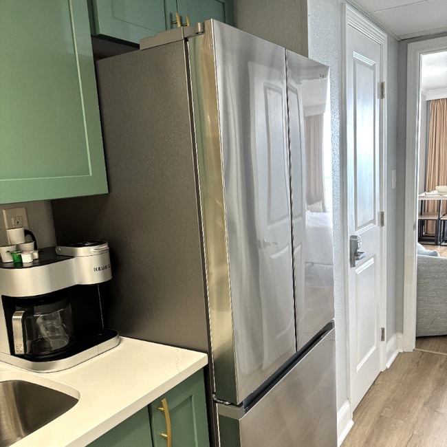 Photo - 6900 N Ocean Blvd Unidad 1445