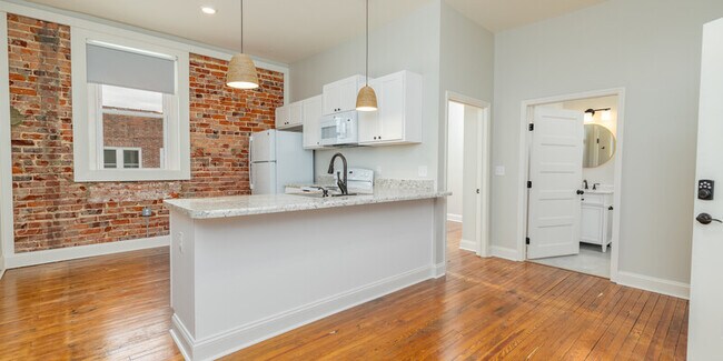Broad St Lofts & Fitness Studio, LLC - Broad St Lofts & Fitness Studio, LLC Unit 114 Apt 2A