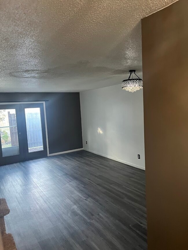 Photo - 368-368 Windsor Park Dr Unit 366