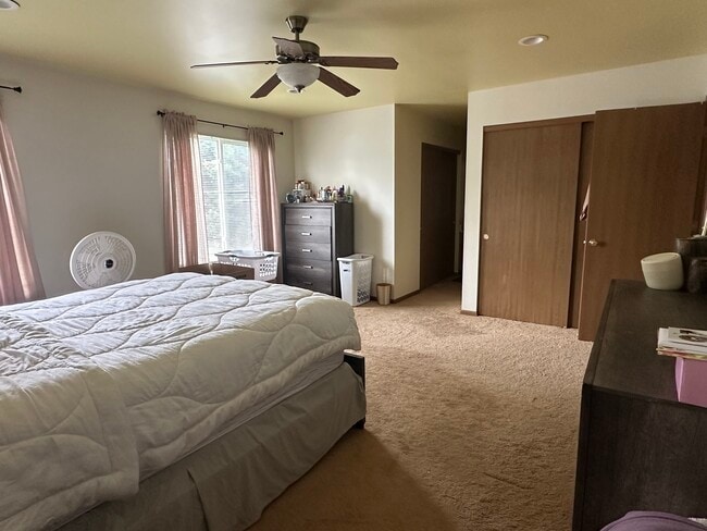 Photo - 4469 W Roundstone Way