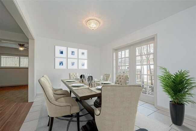 Photo - 3306 Blue Bonnet Blvd