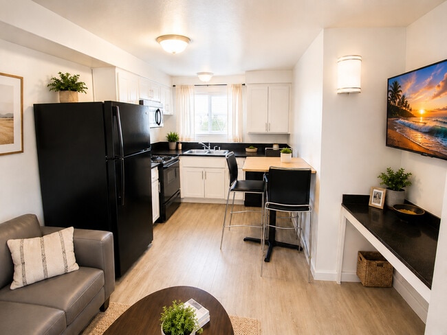 Standard Kitchen