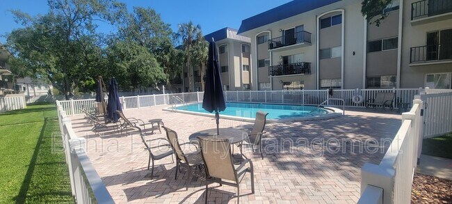 Photo - 4611 W Fig St Unidad 110