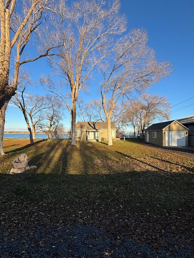 Photo - Cozy Lakefront Home w/Private Dock