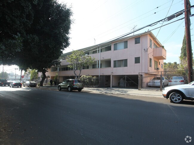 Primary Photo - 1157-1161 N Hobart Blvd Rental