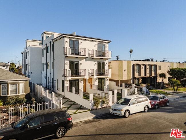 Photo - 1954 S Garth Ave