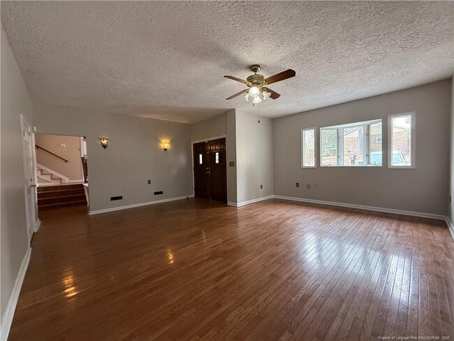 Photo - 5300 Foxfire Rd